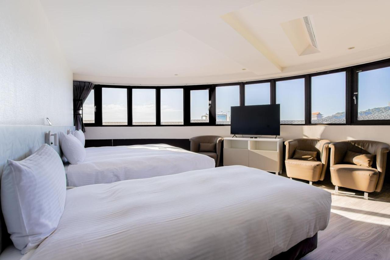 Hub Hotel - Songshan Airport Branch 台北市 エクステリア 写真