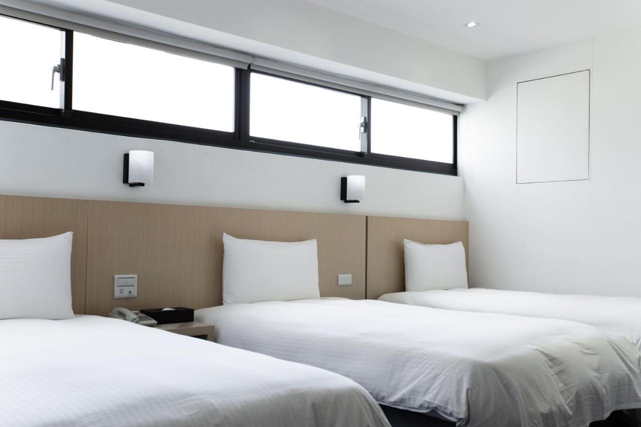 Hub Hotel - Songshan Airport Branch 台北市 エクステリア 写真