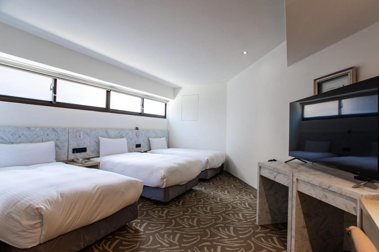 Hub Hotel - Songshan Airport Branch 台北市 エクステリア 写真