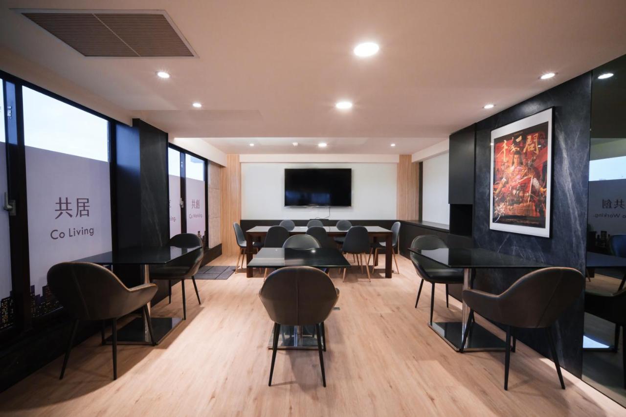 Hub Hotel - Songshan Airport Branch 台北市 エクステリア 写真