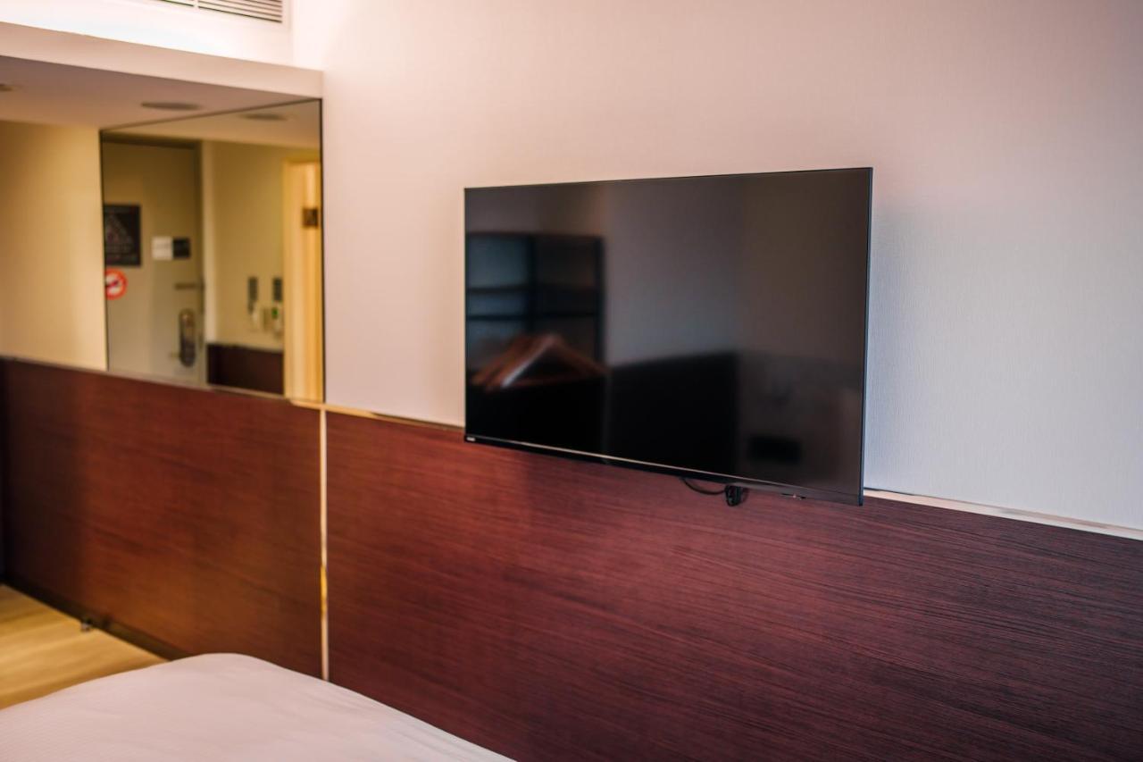 Hub Hotel - Songshan Airport Branch 台北市 エクステリア 写真